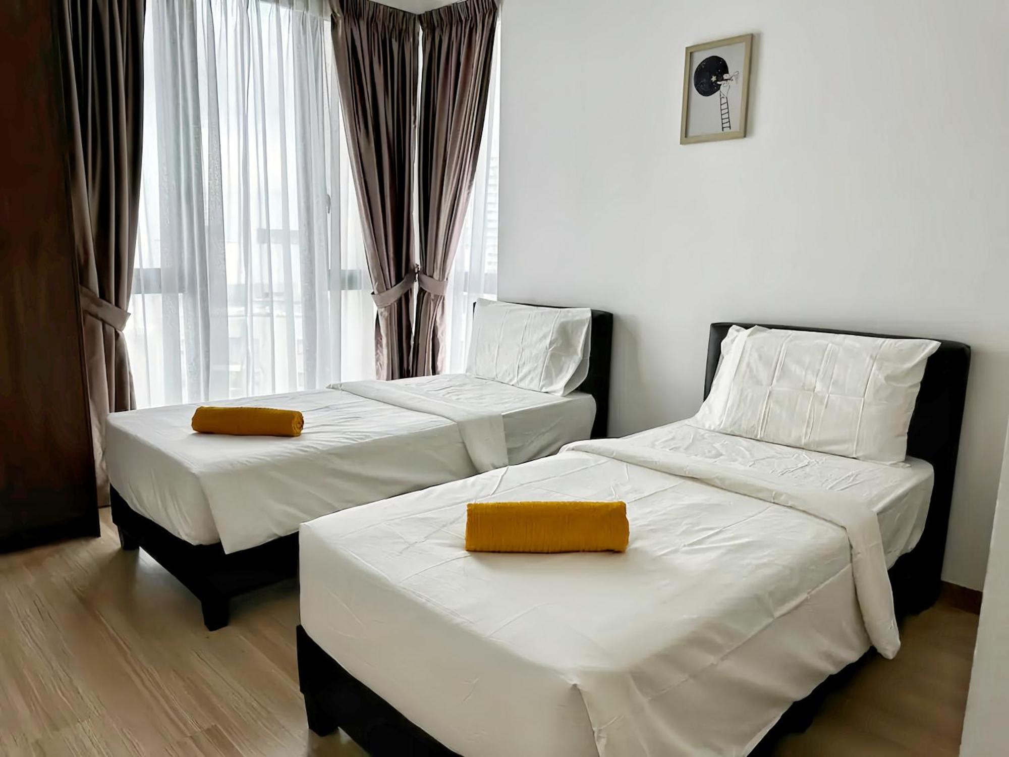 Jazz Service Suites Penang George Town Exteriör bild