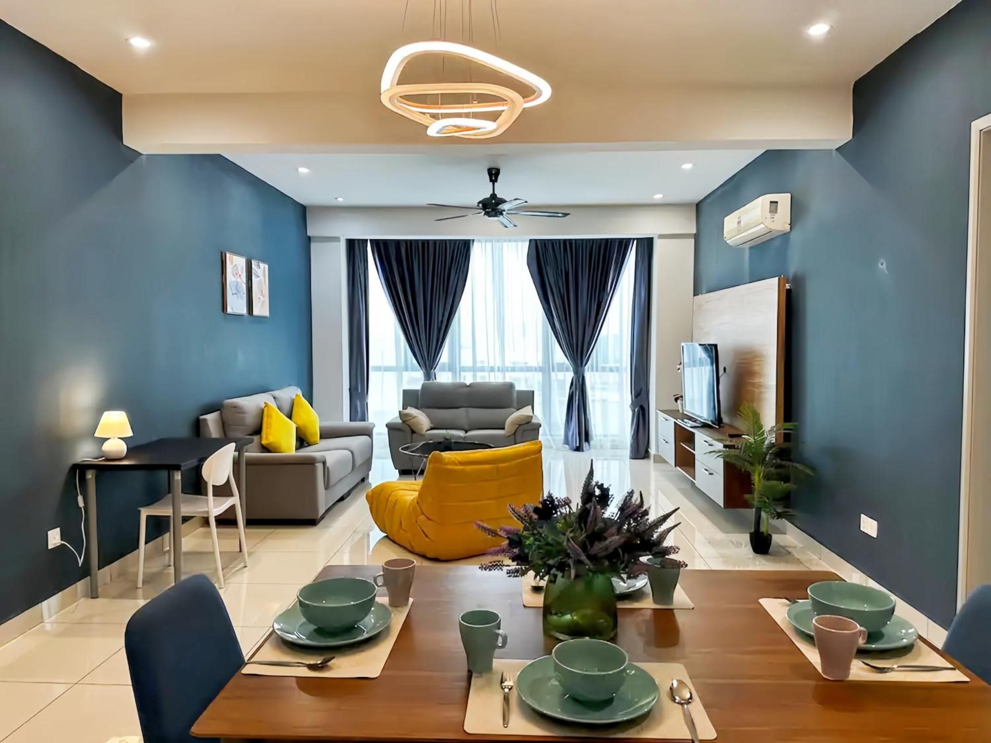 Jazz Service Suites Penang George Town Exteriör bild