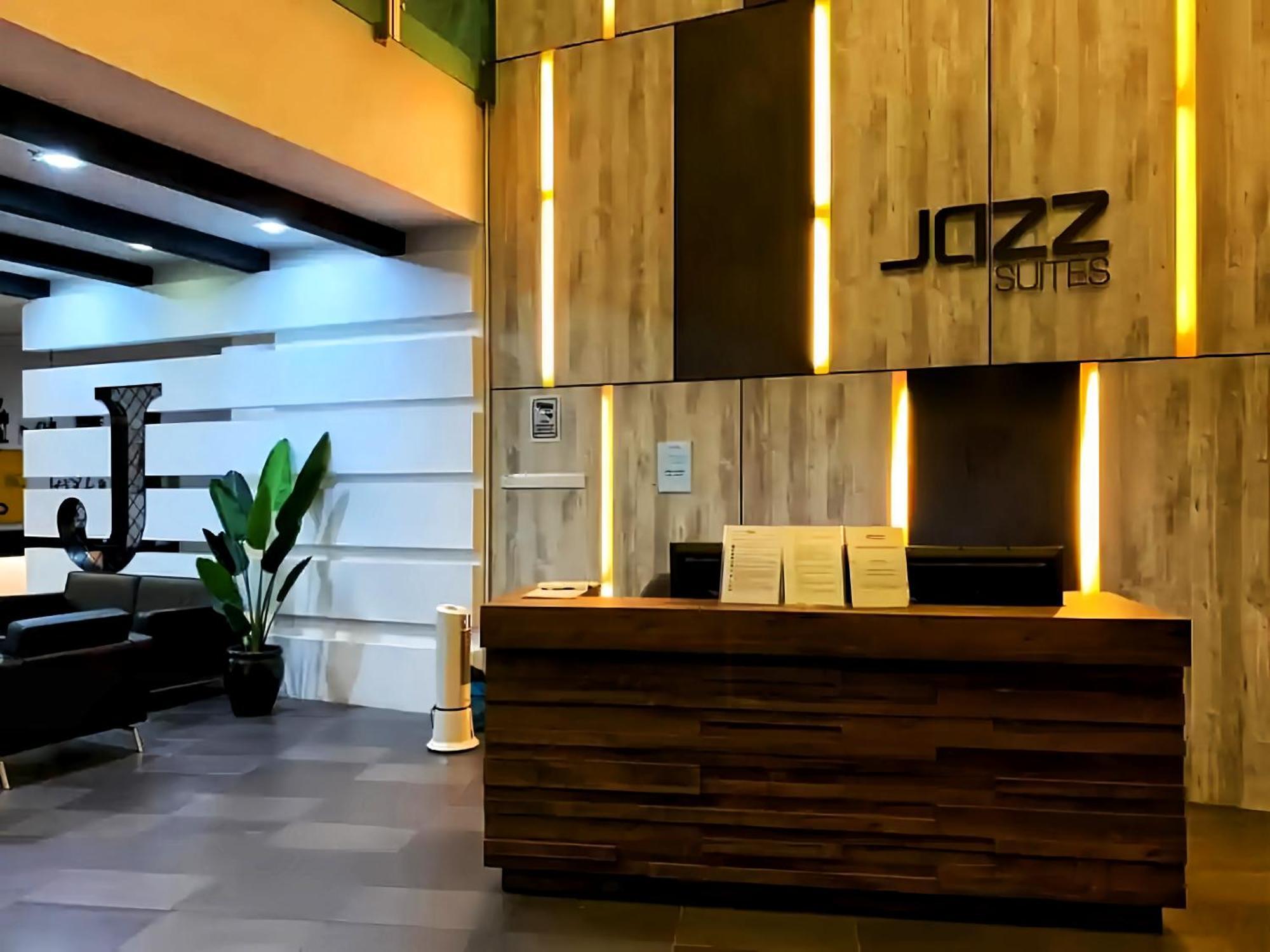 Jazz Service Suites Penang George Town Exteriör bild
